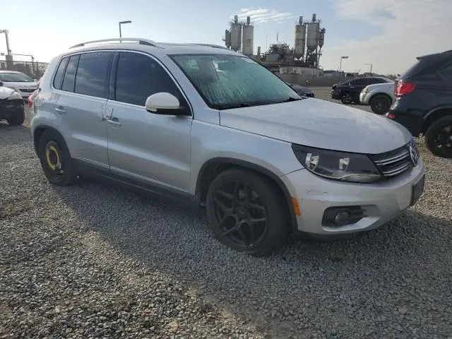 2013 VOLKSWAGEN TIGUAN S  