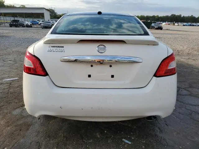 2011 NISSAN MAXIMA S  