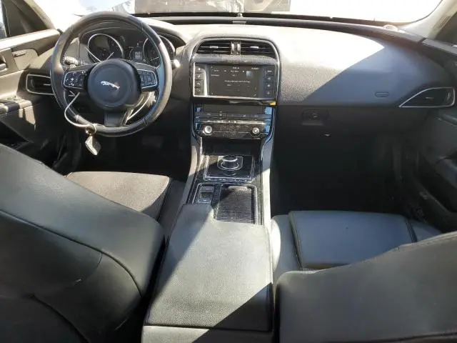 2018 JAGUAR XE PREMIUM  