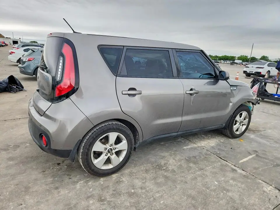 2018 KIA SOUL BASE  