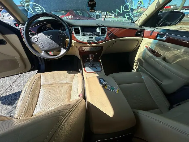 2012 HYUNDAI GENESIS 3.8L  