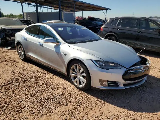 2015 TESLA MODEL S   