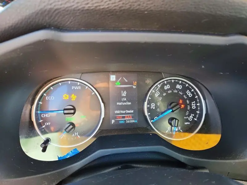 2022 TOYOTA RAV4 SE  