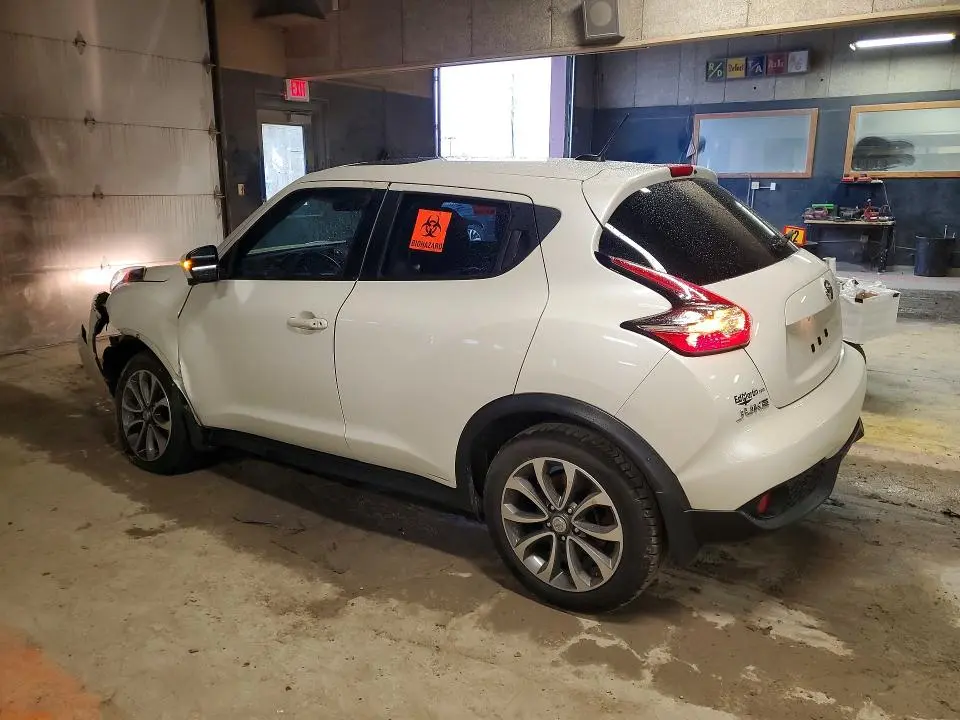 2017 NISSAN JUKE SL  