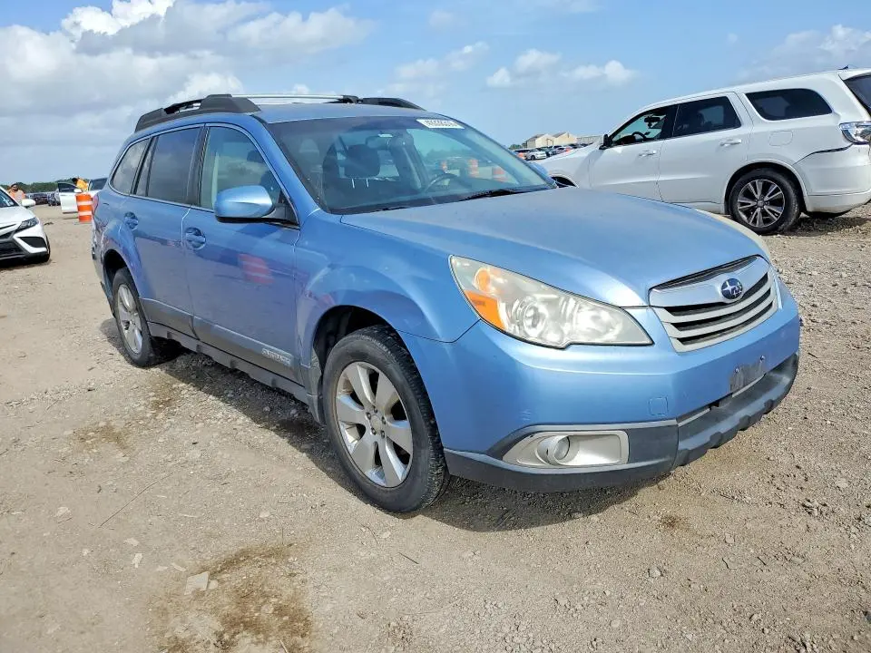 2010 SUBARU OUTBACK 2.5I PREMIUM  