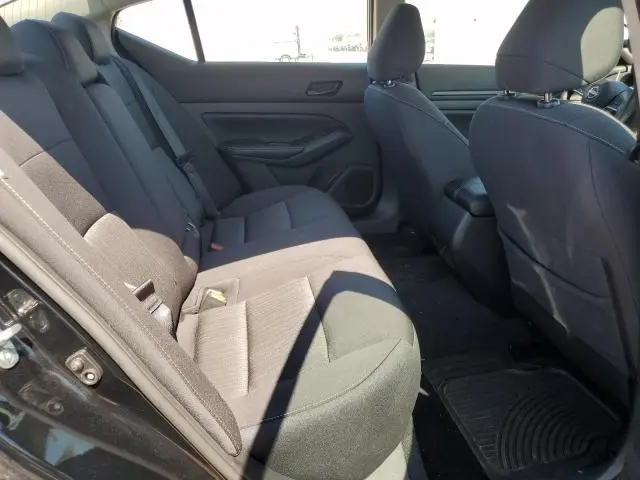 2024 NISSAN ALTIMA SV  