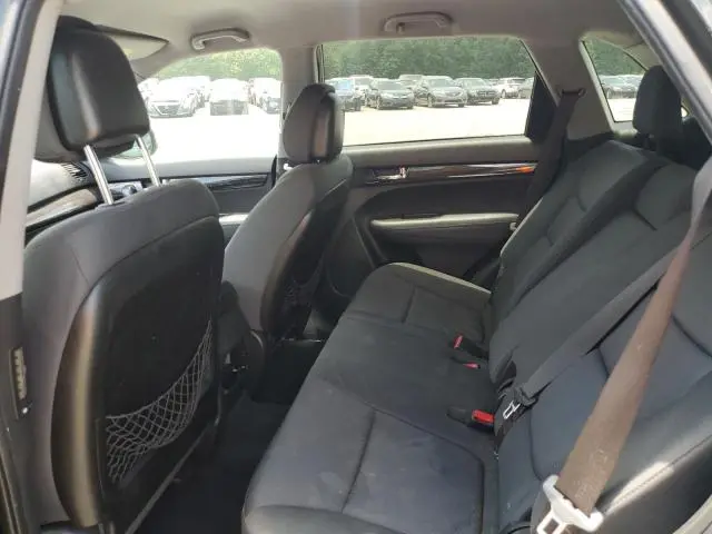 2012 KIA SORENTO BASE  