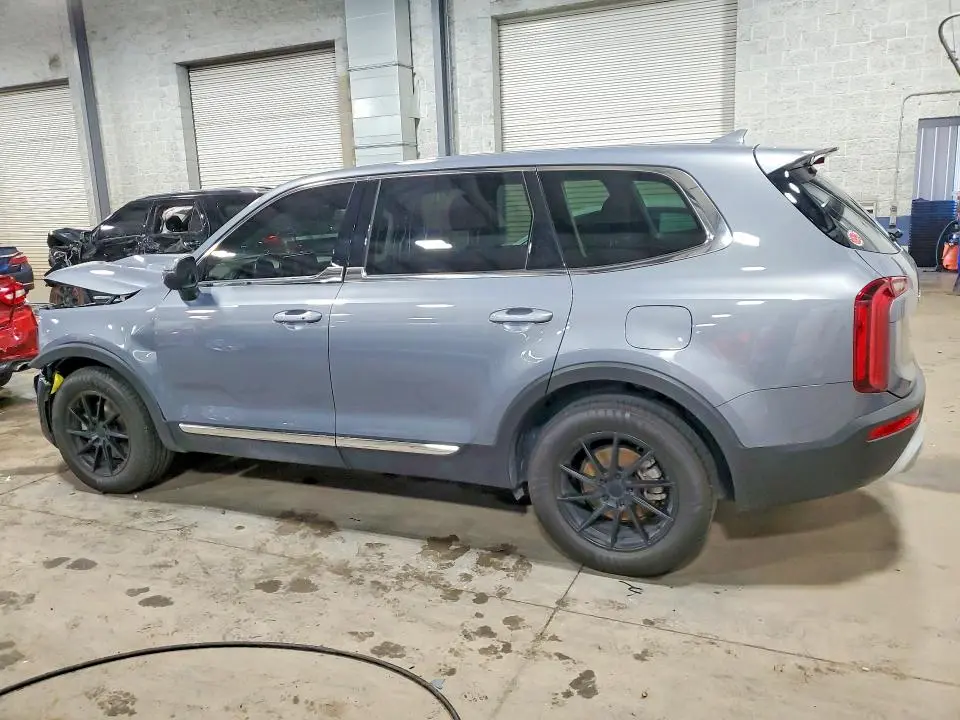 2022 KIA TELLURIDE LX  