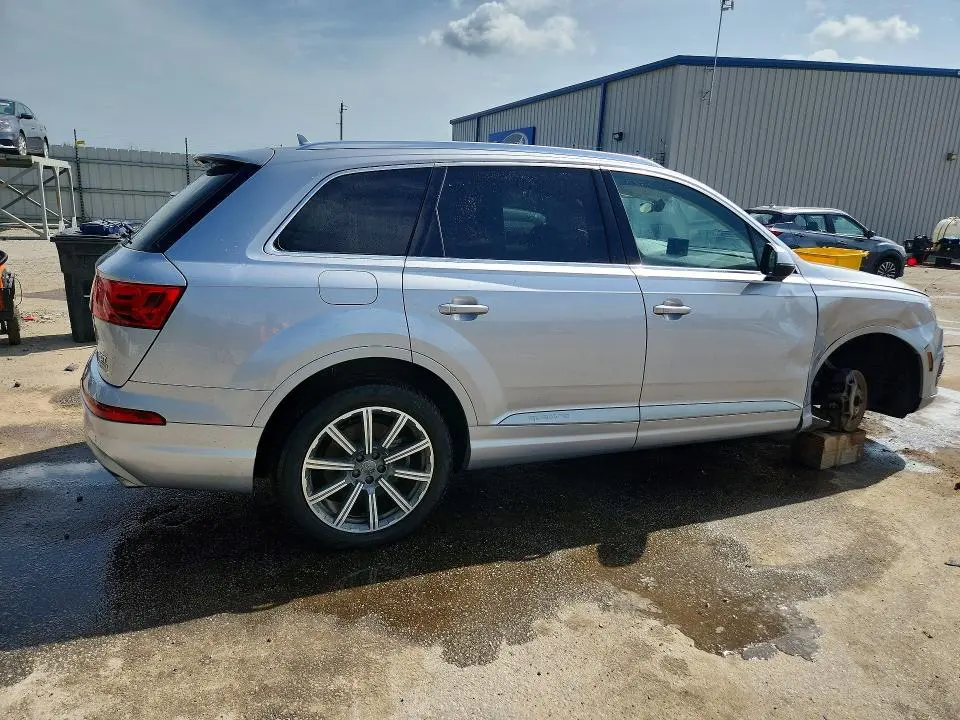 2017 AUDI Q7   