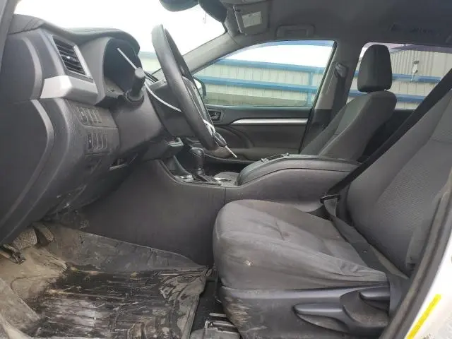 2017 TOYOTA HIGHLANDER LE  