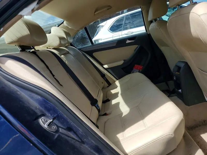 2013 VOLKSWAGEN JETTA TDI  