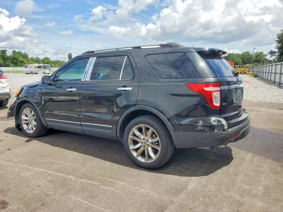 2011 FORD EXPLORER XLT  