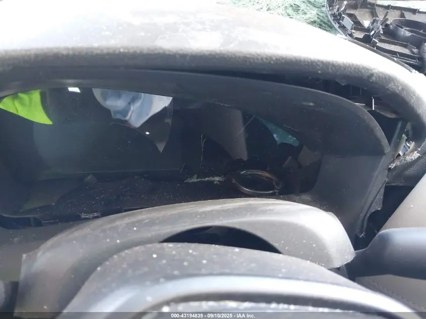 2025 HONDA HR-V 2WD LX