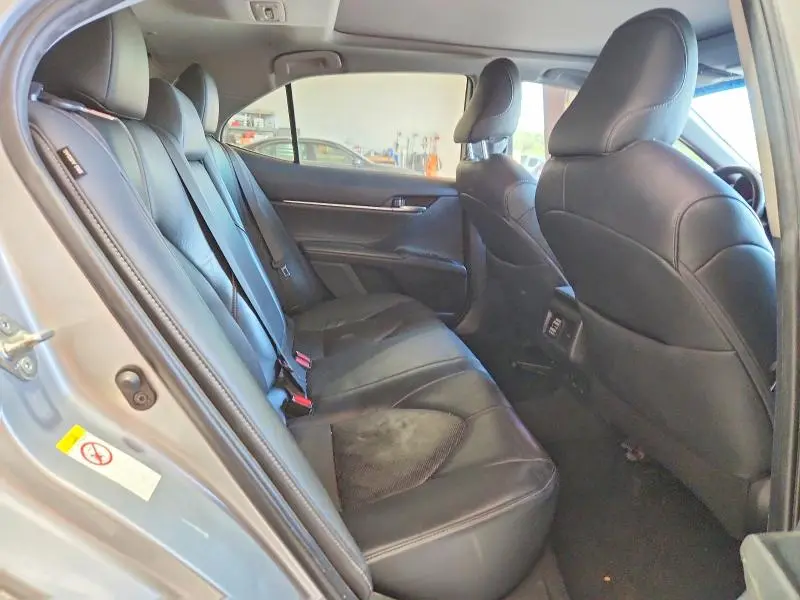 2018 TOYOTA CAMRY XSE  