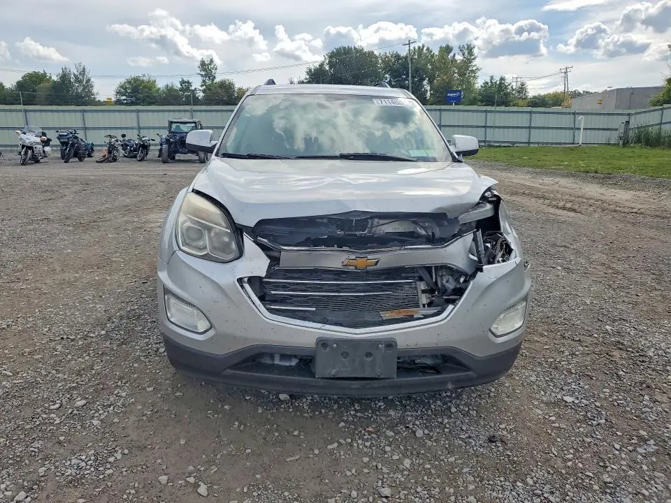 2017 CHEVROLET EQUINOX LT  