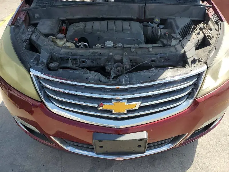 2016 CHEVROLET TRAVERSE LT  