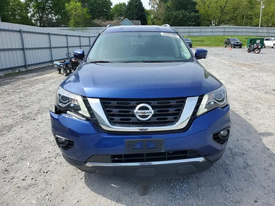 2019 NISSAN PATHFINDER SL  