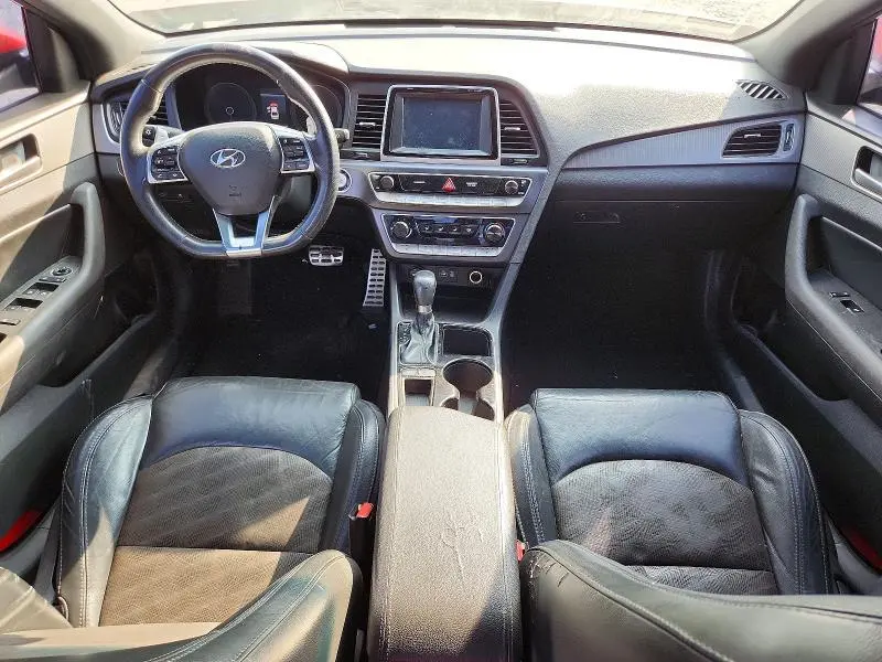 2018 HYUNDAI SONATA SPORT  
