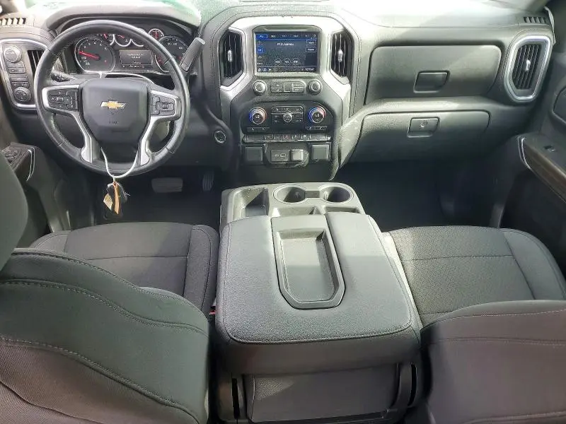 2021 CHEVROLET SILVERADO K1500 LT  