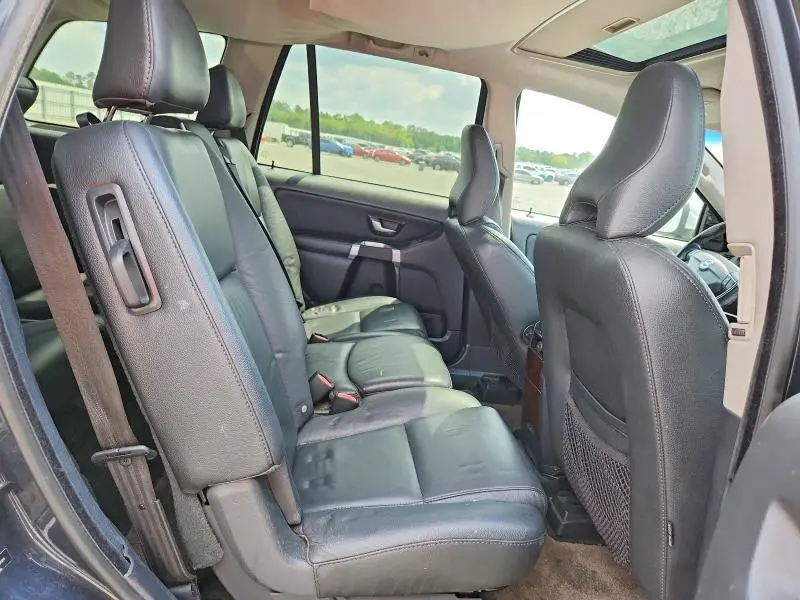 2014 VOLVO XC90 3.2  