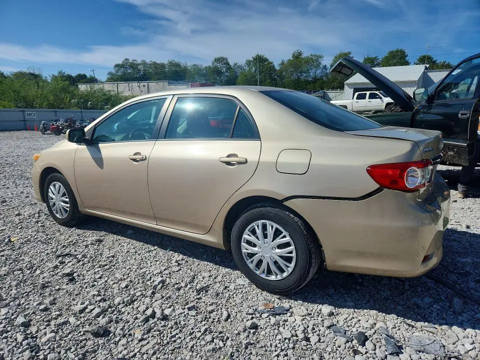 2011 TOYOTA COROLLA LE  