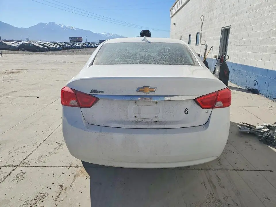 2019 CHEVROLET IMPALA LT  