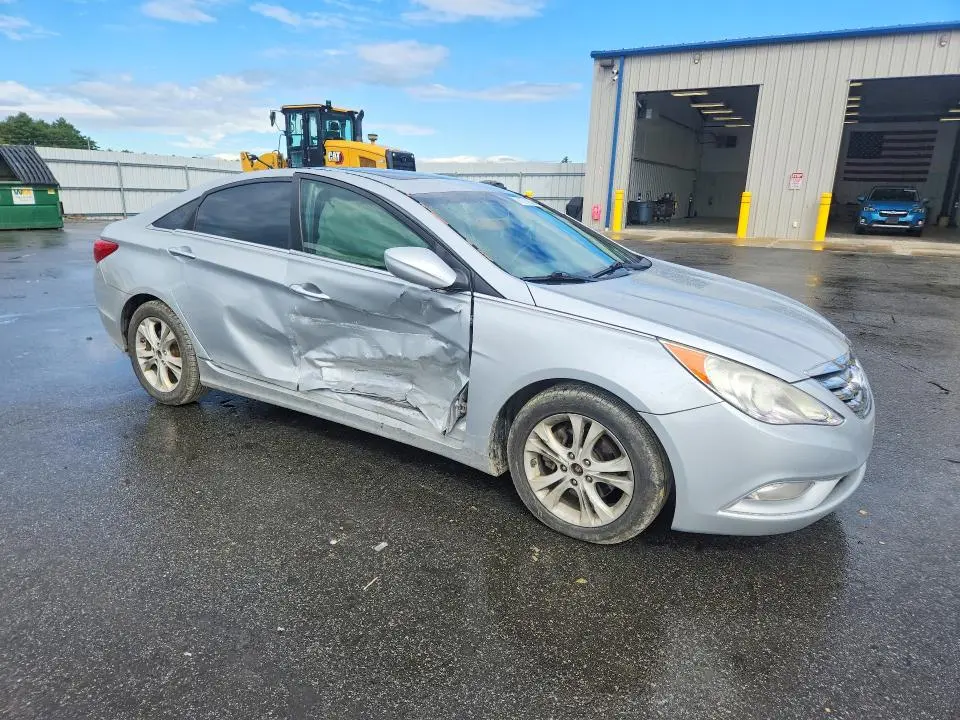 2011 HYUNDAI SONATA LIMITED  
