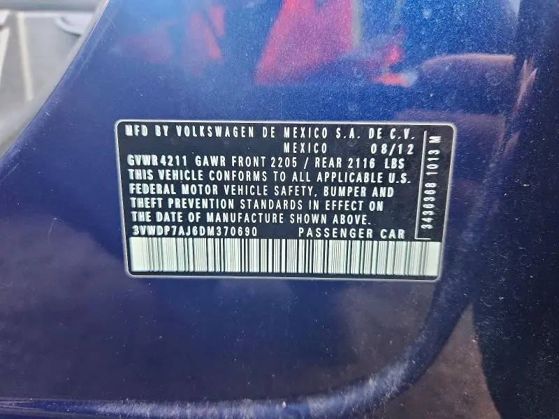 2013 VOLKSWAGEN JETTA SE  