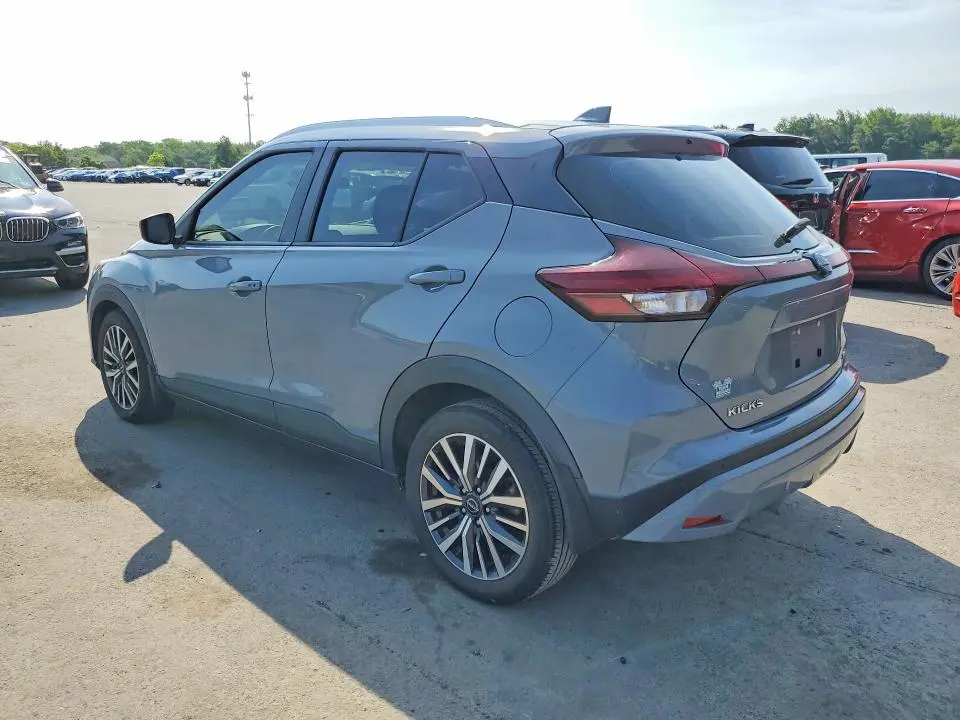 2023 NISSAN KICKS SV  