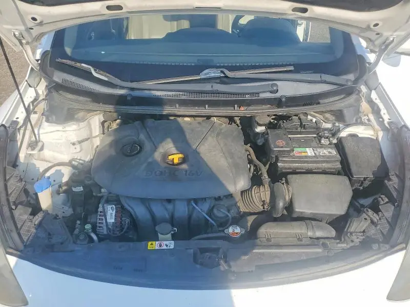 2013 HYUNDAI ELANTRA GT BASE  