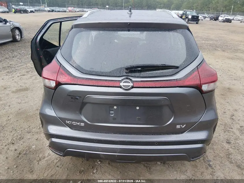 2024 NISSAN KICKS SV XTRONIC CVT