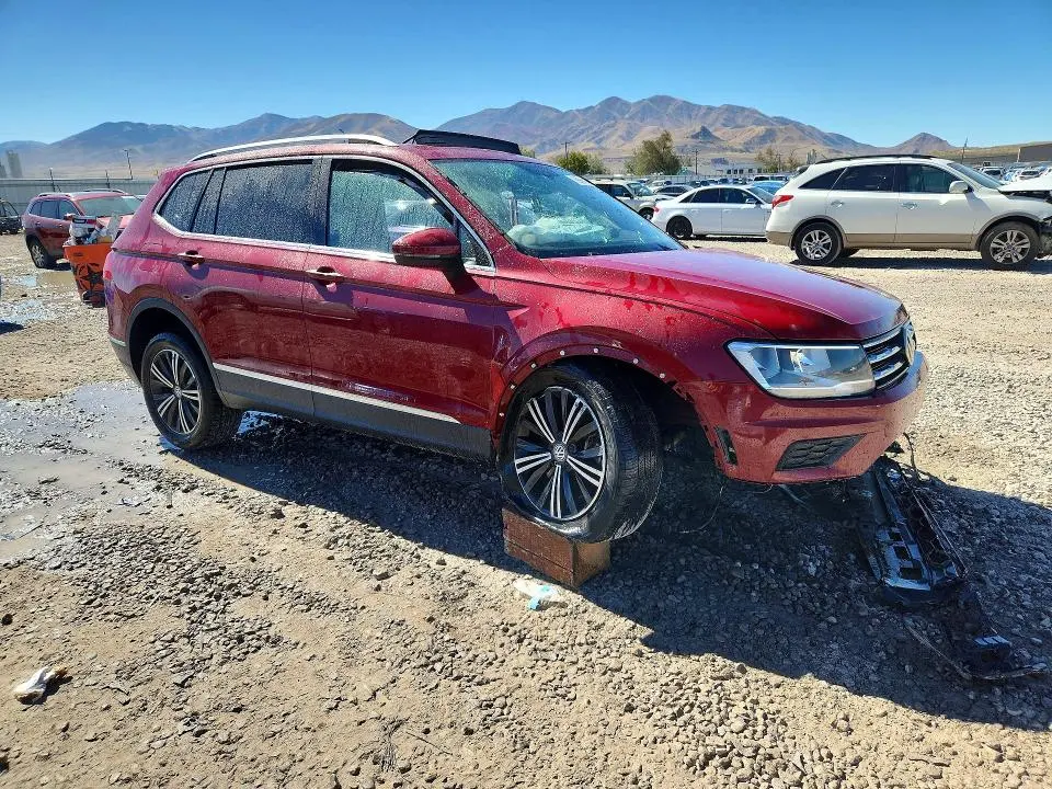 2018 VOLKSWAGEN TIGUAN SE  