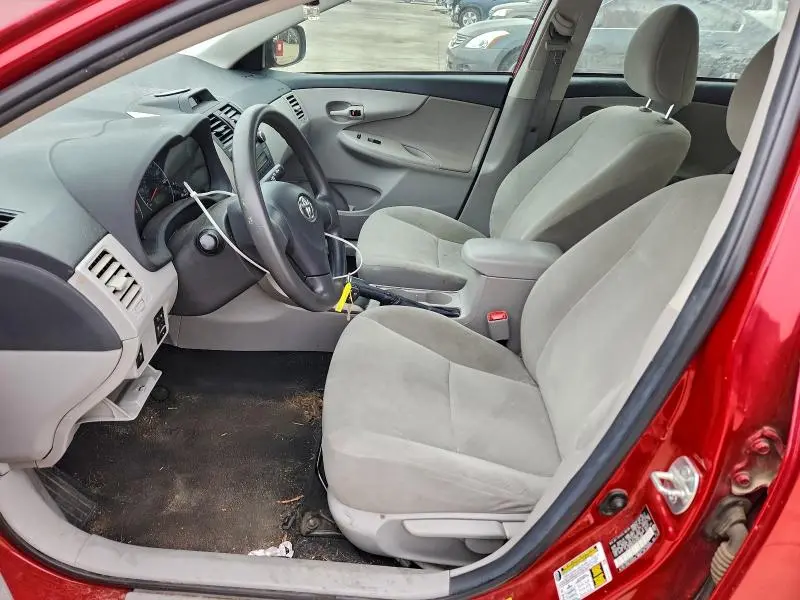 2013 TOYOTA COROLLA BASE  