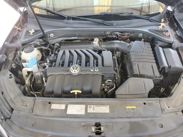 2018 VOLKSWAGEN PASSAT GT