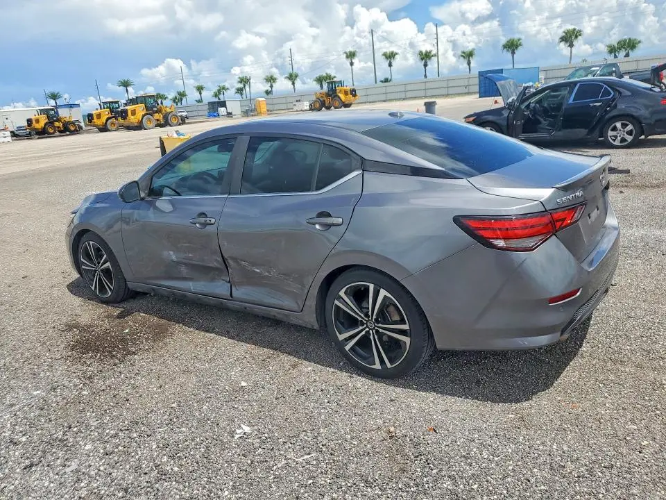 2021 NISSAN SENTRA SR  