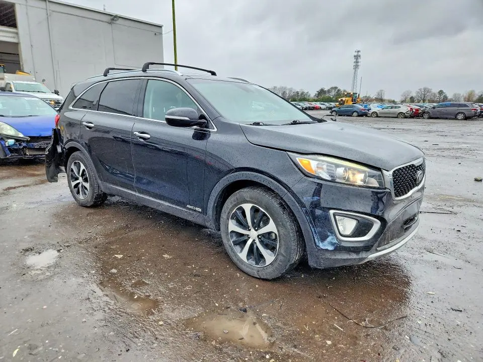 2018 KIA SORENTO EX V6  