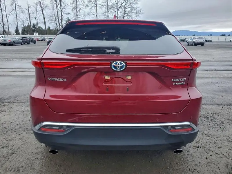 2021 TOYOTA VENZA LE  
