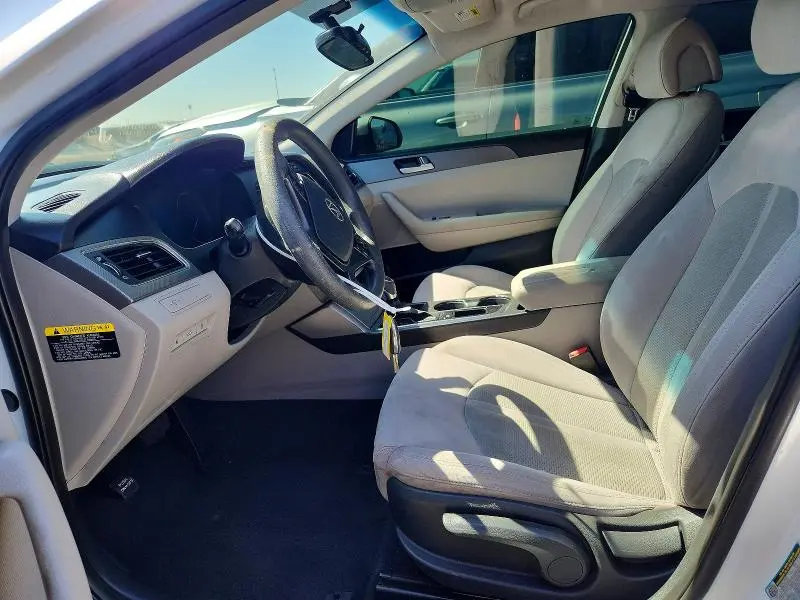 2016 HYUNDAI SONATA SE  