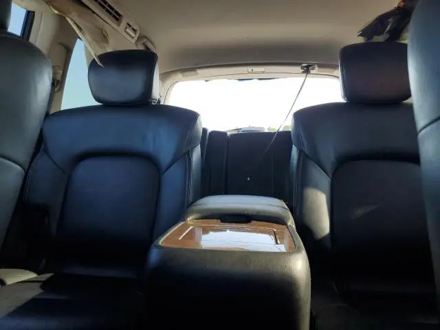 2016 INFINITI QX80   