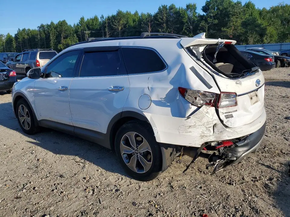 2016 HYUNDAI SANTA FE SE  