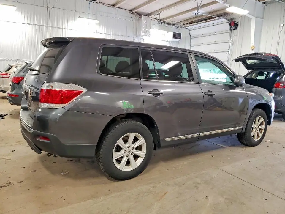 2013 TOYOTA HIGHLANDER BASE  