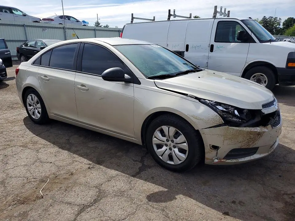 2014 CHEVROLET CRUZE LS  