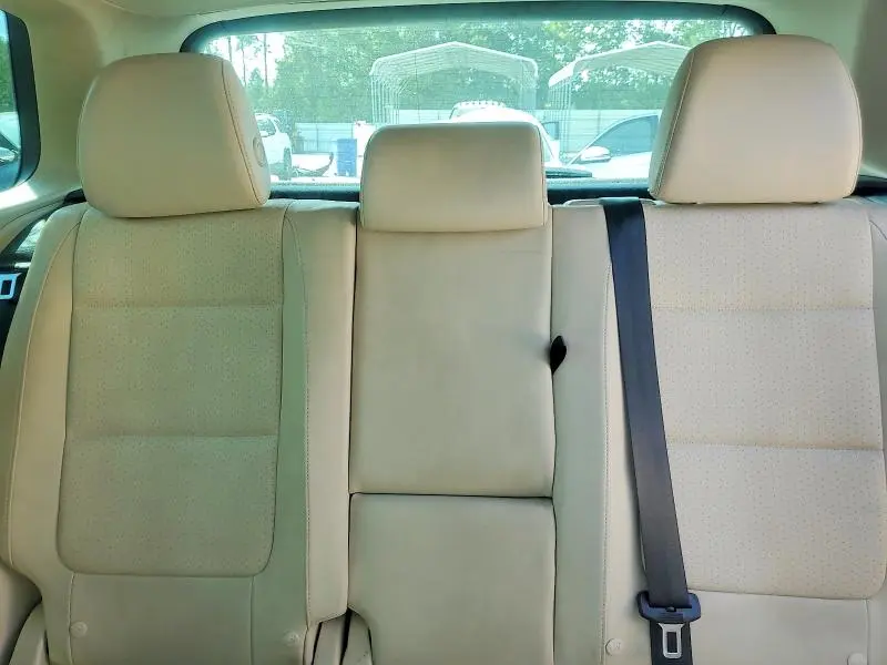 2012 VOLKSWAGEN TIGUAN S  