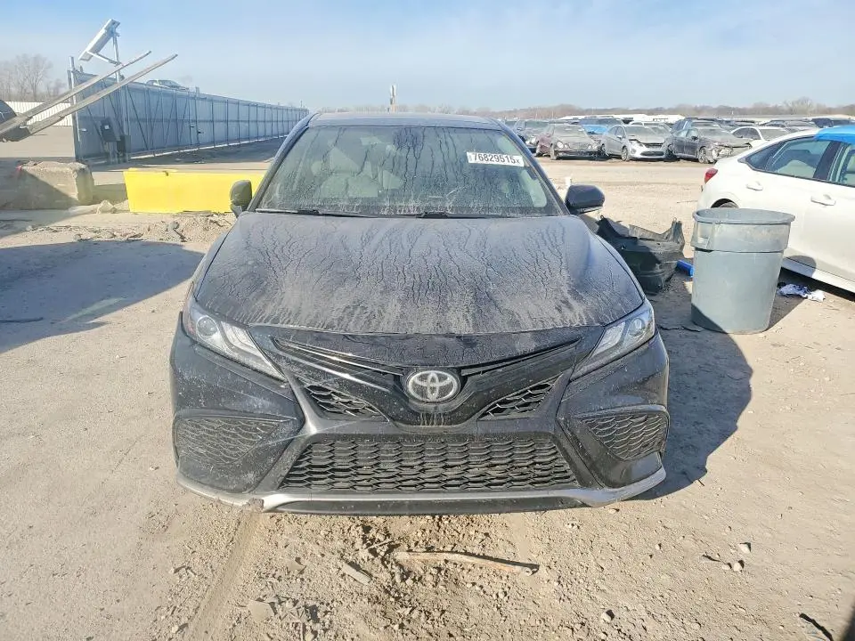 2021 TOYOTA CAMRY XSE  