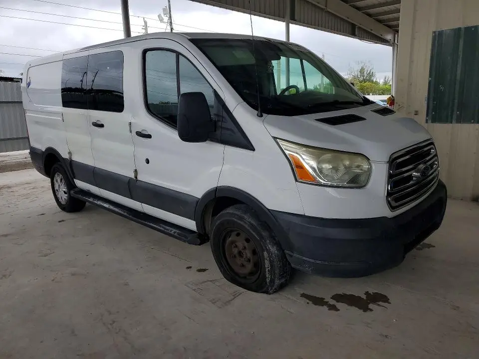 2015 FORD TRANSIT T-250  