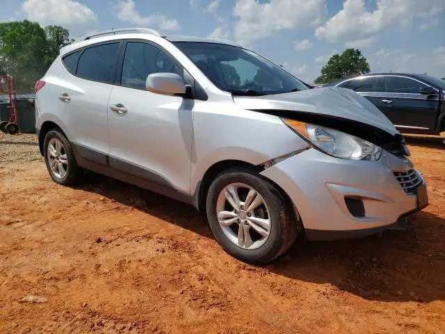 2010 HYUNDAI TUCSON GLS  