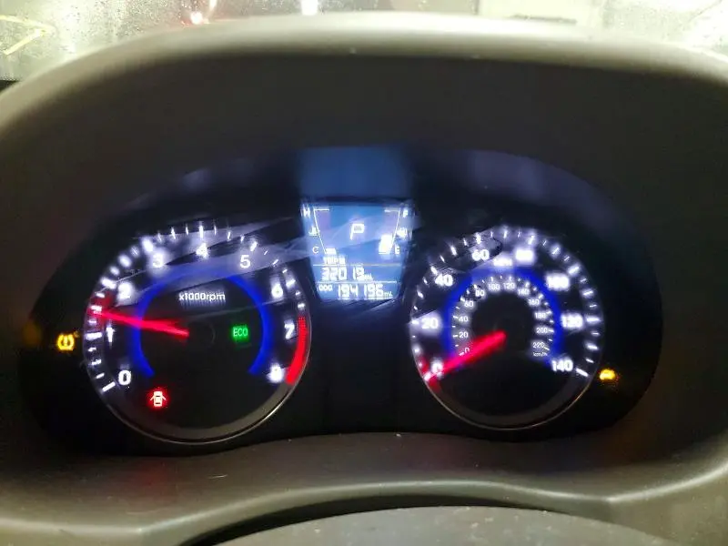 2012 HYUNDAI ACCENT GLS  