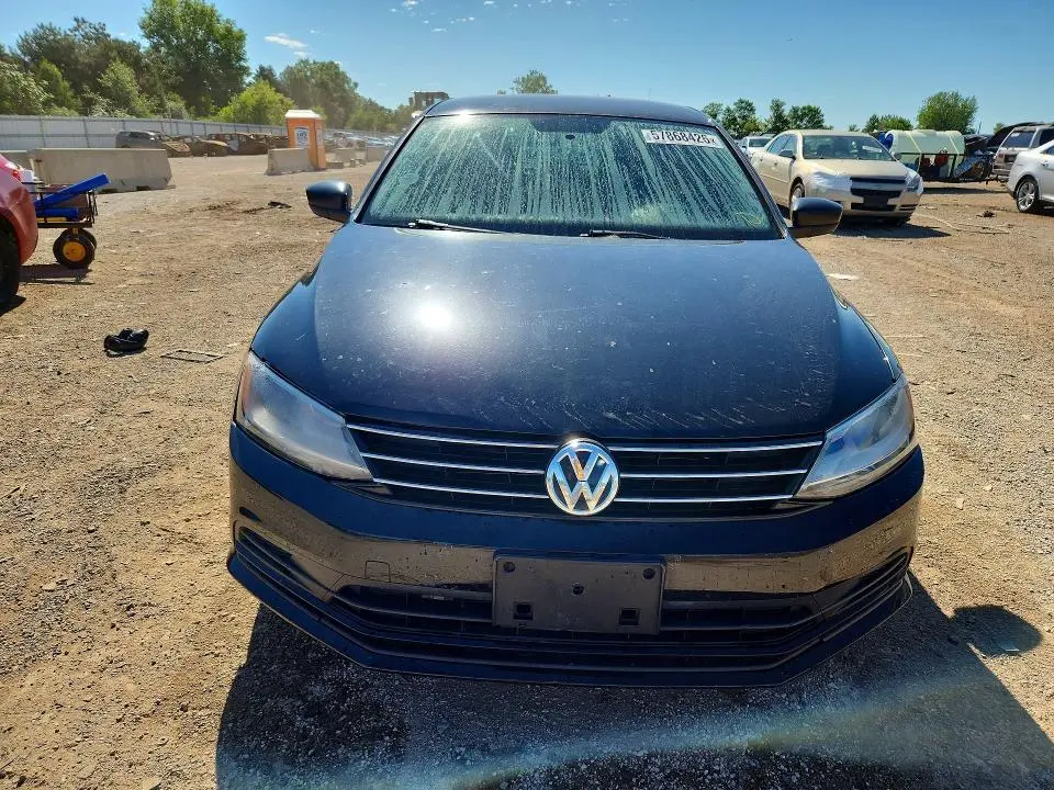 2016 VOLKSWAGEN JETTA SE  