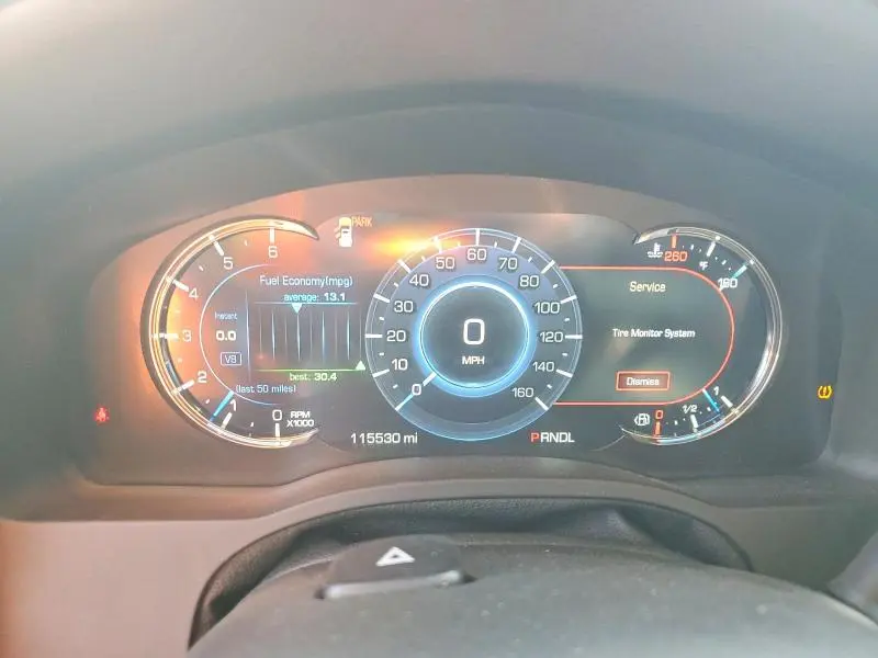2018 CADILLAC ESCALADE LUXURY  