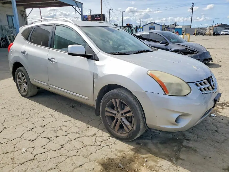 2012 NISSAN ROGUE S  